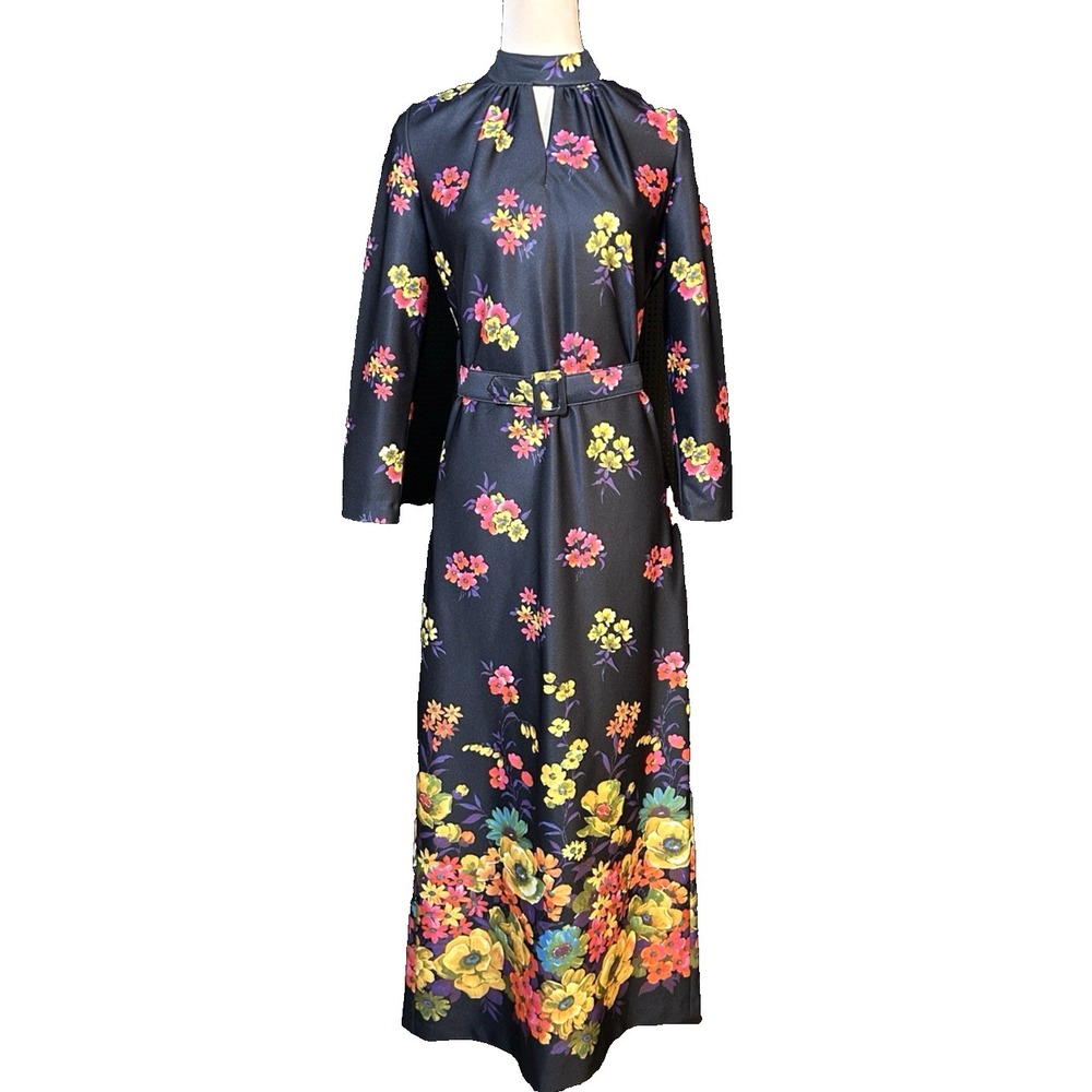 Vintage Jerrie Lurie 60's Black Bright Floral Knit High Collar Maxi Dress Sz 10